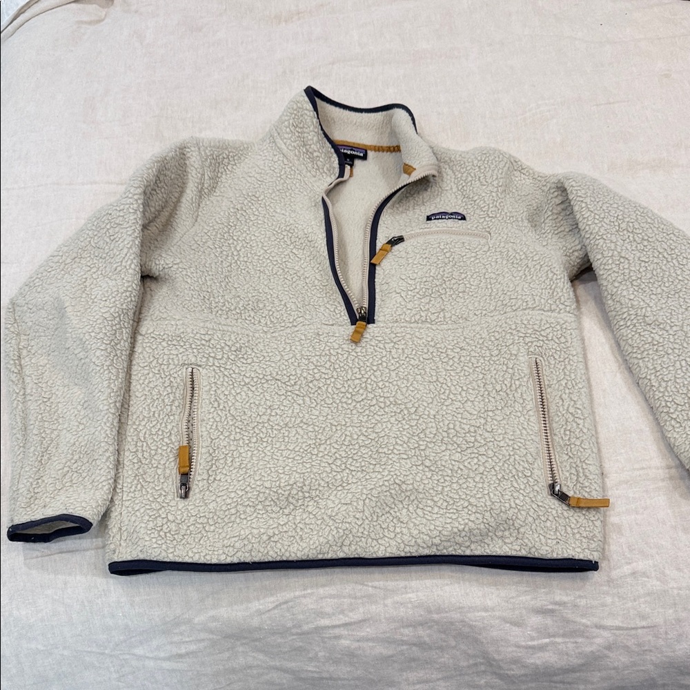 Patagonia Off-White Fleece Jacket